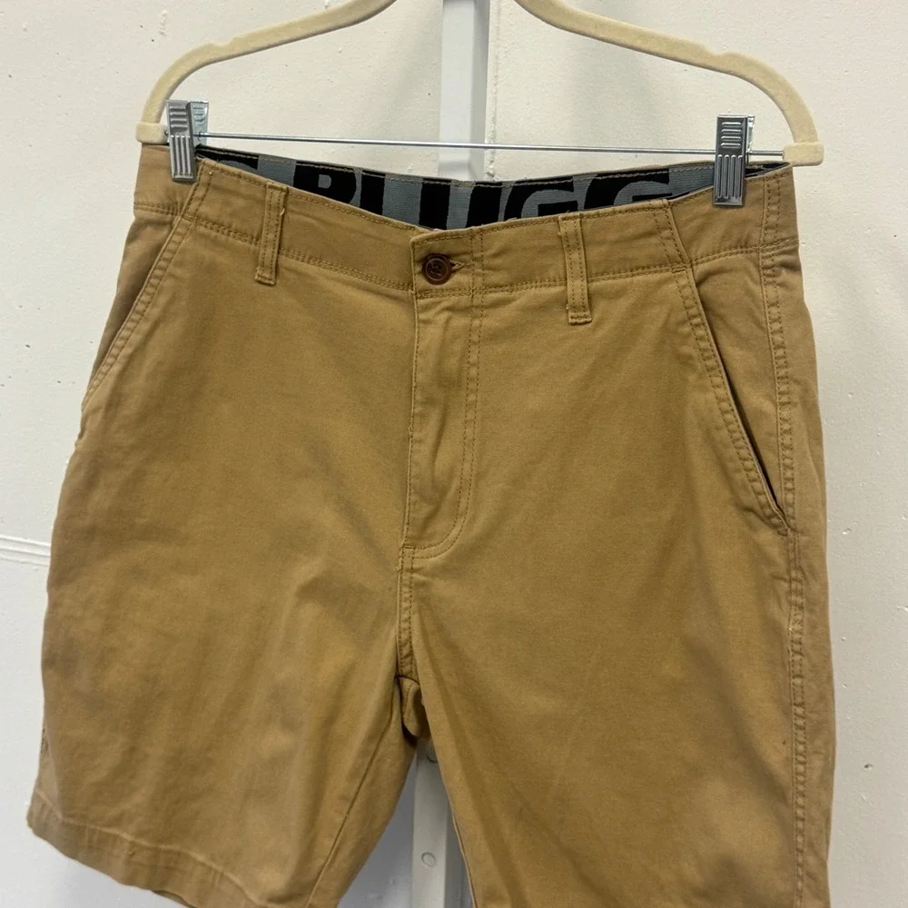 Plugg Men's Khaki Chino Shorts Tan Stretch Flat Front P435801 Size 32